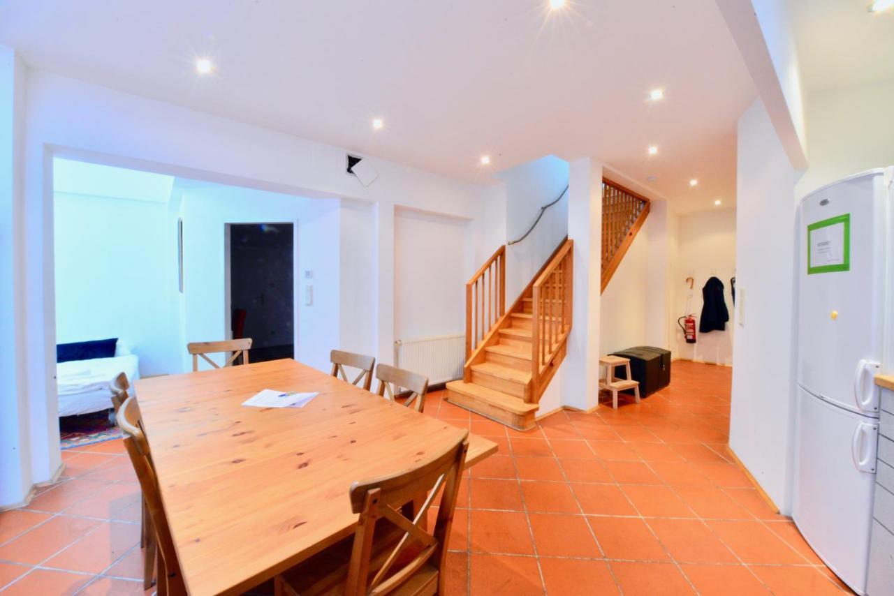 Spacious Flat With Panoramic View Вена Экстерьер фото